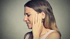 طنين الأذن.. أمر طبيعي أم حالة مرضية؟