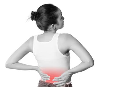 آلام الظهر المزمنة تقتل النساء أكثر من الرجال