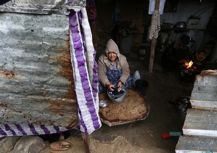 أجواء المنخفض الجوي في نهر البارد بخانيونس