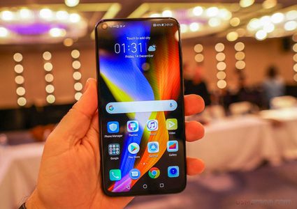 "Huawei" ترفع الستار عن أقوى هواتفها