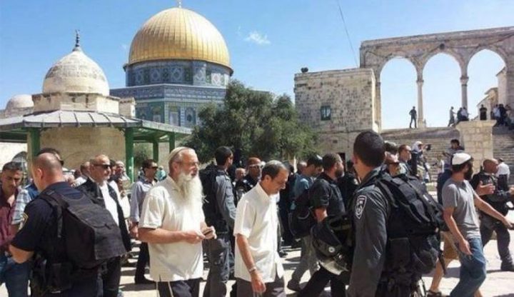 مستوطنون يجددون اقتحاماتهم الاستفزازية للمسجد الأقصى