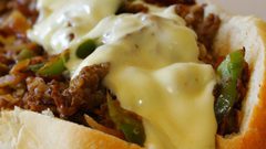 ساندويش الستيك مع الجبن