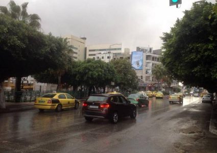 انخفاض على درجات الحرارة وفرصة لسقوط الأمطار