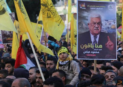 قيادي فتحاوي: أبلغنا مصر بشكل رسمي قطع العلاقة مع حماس