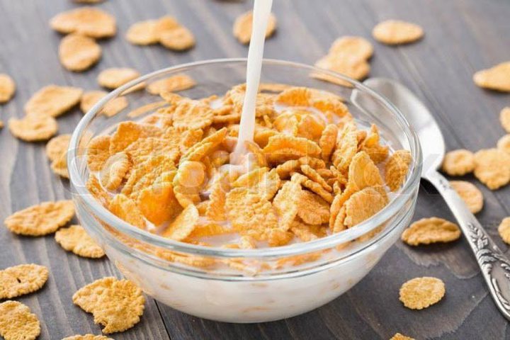 تحذير.. "الكورن فليكس" مادة سامة على مائدة الافطار