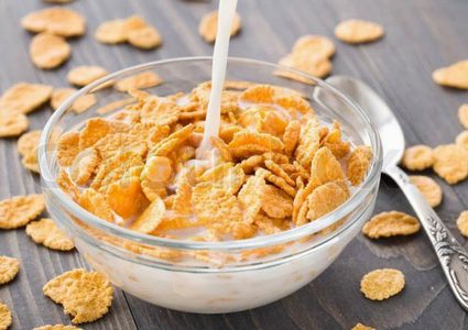 تحذير.. "الكورن فليكس" مادة سامة على مائدة الافطار