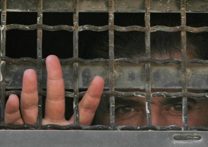 "اردان" يعلن سلسلة من الاجراءات التعسفية بحق الأسرى