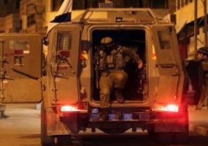 الاحتلال يعتقل شابين أحدهما جريح خلال مواجهات في كفر قدوم