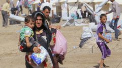 15 مليون درهم مساعدات إماراتية للاجئين السوريين