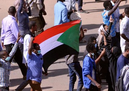 الحزب الحاكم بالسودان: المعارضة تدعو للانقلاب على الدستور