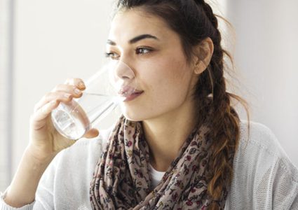 7 أسرار للظهور بسن أصغر