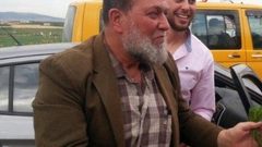 الاحتلال يُمدد اعتقال والد الشهيد صالح البرغوثي وشقيقه