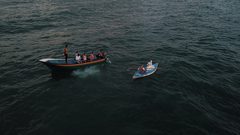 انتاج ايرلندي وتعاون فلسطيني "عصفور" يغرد في سماء غزة