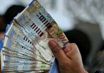 انتصار الوزير: رواتب الجرحى والشهداء ستصرف الاحد