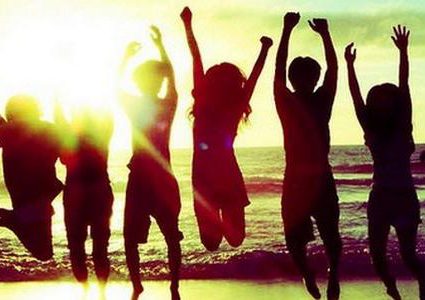 مجموعة من الاشخاص عليك الابتعاد عنهم .. من هم؟