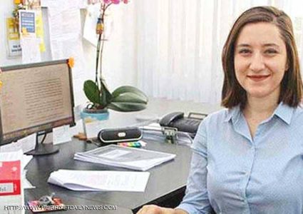 ضبطته يغش خلال الامتحان.. فقتلها طعنا وبالرصاص