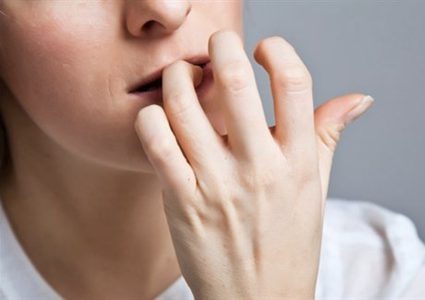 5 عادات كفيلة بتقليل جاذبيتك