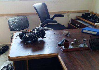 مجهولون يقتحمون مقر تلفزيون فلسطين بغزة ويحطمون محتوياته