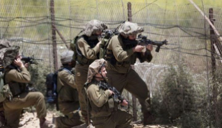 "حدشوت 24": اطلاق النار على فلسطينيين اقتربوا من السياج