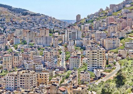 قطاع العقارات في مدينة نابلس يقف في الزاوية الحرجة