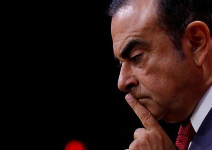 ابن كارلوس غصن: يريدون من أبي توقيع اعتراف "باليابانية"