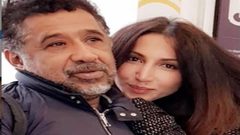 زوجة الشاب خالد تتعرض للغزل وهذا هو الفاعل