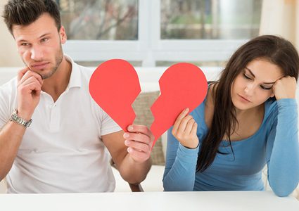 تحذير لكل الأزواج من "المخبب"... وراء 70% من حالات الطلاق