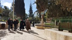 وفد أردني كبير يصل الأقصى في زيارة تضامنية