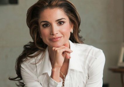 رانيا العبد الله تكشف حقيقة أسعار ملابسها الخيالية