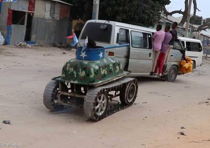 "الدبابة الصومالية".. إنجاز داخل ورشة ميكانيكا