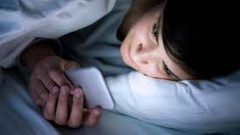 السمنة والأجهزة الذكية قد تقطع النفس أثناء النوم