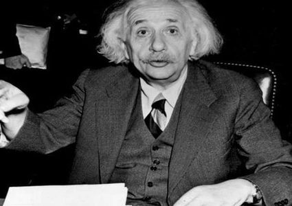 عباقرة: اختيار الملابس ارهاق ذهني وهدر للطاقة