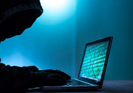 واشنطن تتهم قرصانَيْن صينيين باختراق شركات بدعم بكين