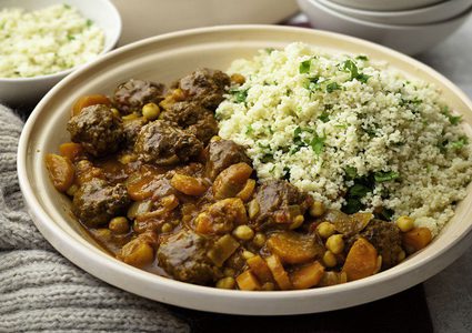 طاجن اللحم على الطريقة المغربيّة