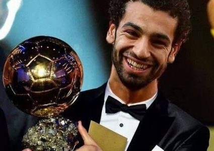 صلاح أفضل لاعب أفريقي للعام الثاني على التوالي