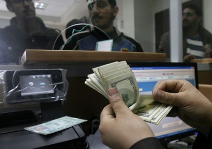 دفعة جديدة من الاموال القطرية ستدخل غزة خلال أيام
