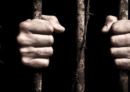 الأسير مارسيل عنزاوي يدخل عامه العاشر في سجون الاحتلال