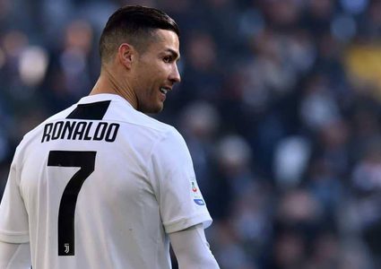 رونالدو "لا يستبعد" العودة لفريقه السابق