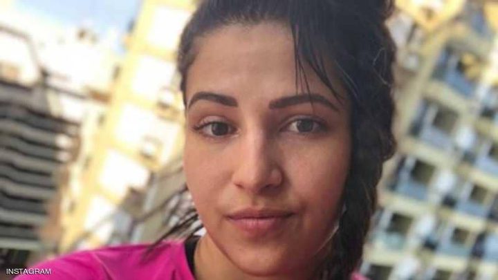 "المرأة الحديدية البرازيلية" تلقن لصا درسا لن ينساه