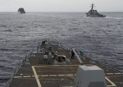 البحرية الأمريكية تختبر قذائف أسرع من الصوت