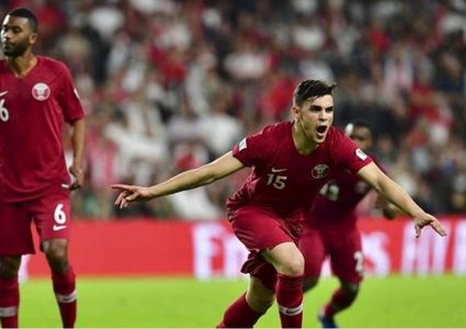 العنابي القطري يهزم نظيره اللبناني في كأس آسيا 2019