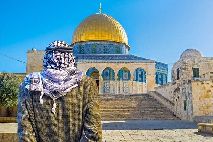 الرئيس عون: القدس لا يمكن أن تكون مدينة معزولة ومحظورة