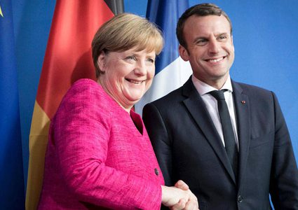 ماكرون وميركل يوقعان معاهدة فرنسية- ألمانية جديدة