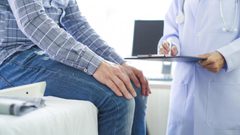 لماذا يموت الرجال في عمر أصغر مقارنة بالنساء؟