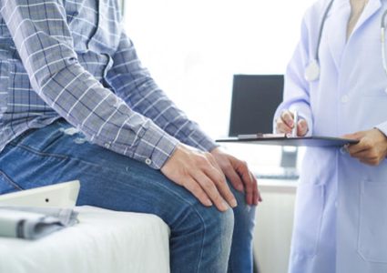 لماذا يموت الرجال في عمر أصغر مقارنة بالنساء؟