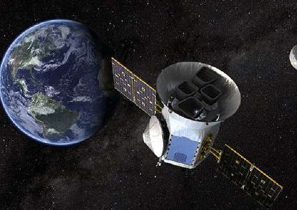 اكتشاف كوكب أثقل من الأرض خارج المنظومة الشمسية