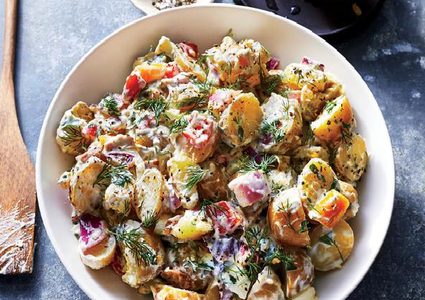 سلطة البطاطس بدبس الرمان