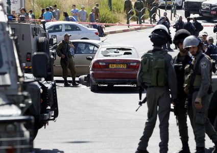 إصابة شاب بجراح خطيرة برصاص الاحتلال قرب الخليل