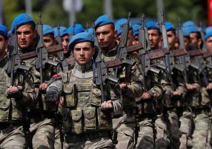 تركيا تنشر الكوماندوز على حدود إدلب السورية بعد سيطرة النصرة