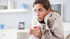 هل الشعور بالبرد الدائم يُخفي وراءه أمراضاً عدّة؟